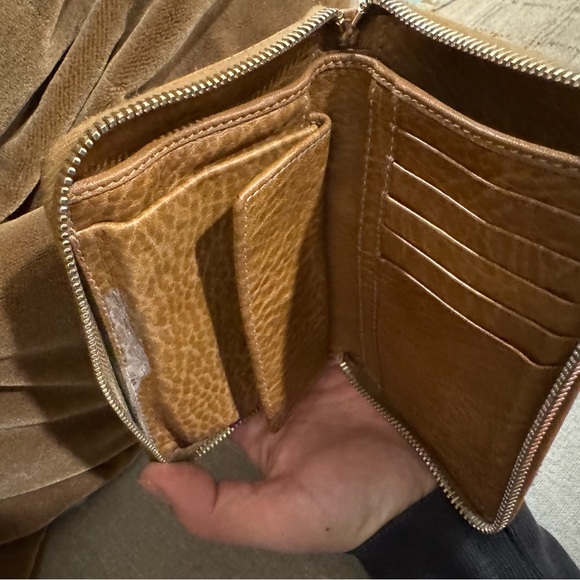 Gucci Brown Leather Wallet - Picture 5 of 5